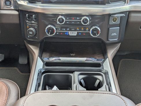 New 2025 Ford F350 King Ranch w/ Chrome Package AWD/4WD image 19