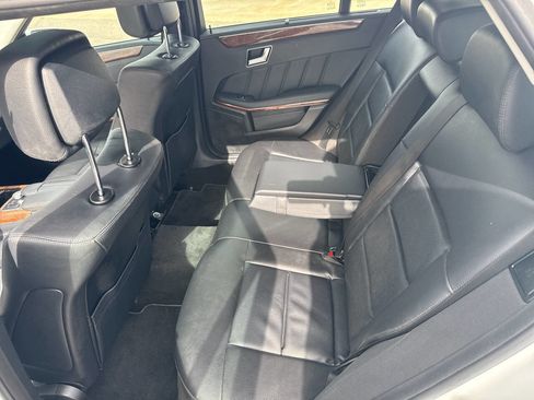 Used 2013 Mercedes-Benz E 350 4MATIC Wagon image 8