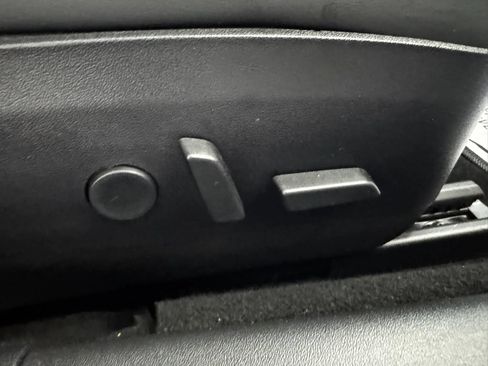 Used 2018 Tesla Model 3 Long Range AWD/4WD image 13