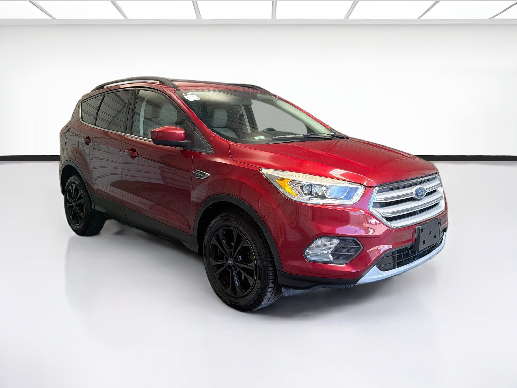 Used 2019 Ford Escape SEL FWD image 3