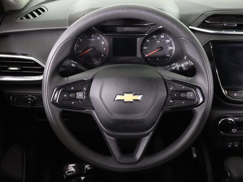 Used 2023 Chevrolet TrailBlazer LT w/ Convenience Package AWD/4WD image 38