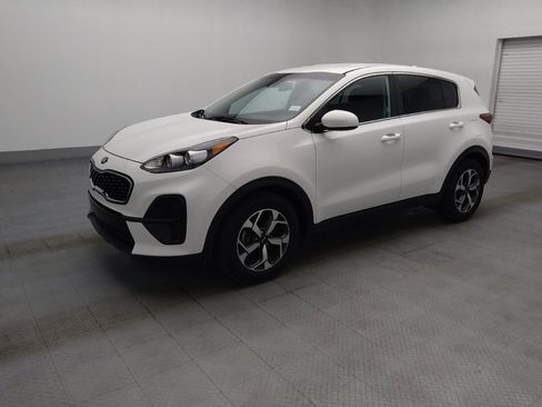 Used 2020 Kia Sportage LX FWD image 2