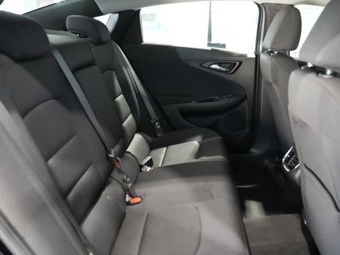Used 2024 Chevrolet Malibu LT FWD image 14