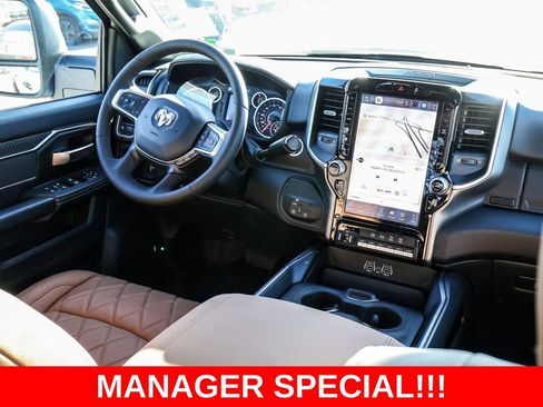 New 2025 RAM 2500 Big Horn AWD/4WD image 34