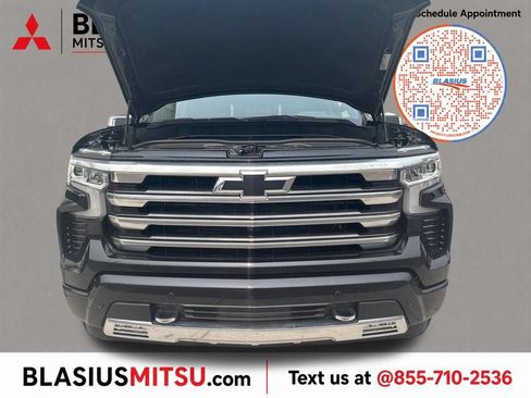 Used 2023 Chevrolet Silverado 1500 High Country w/ Technology Package AWD/4WD image 80