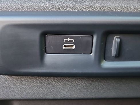 Used 2019 BMW X5 xDrive40i w/ Premium Package 2 image 23