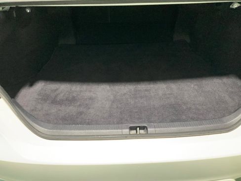 Used 2022 Toyota Camry SE image 13