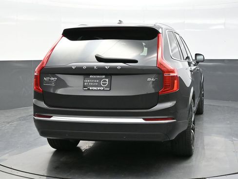 Used 2023 Volvo XC90 B6 Plus image 6
