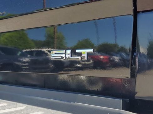 Used 2018 GMC Sierra 2500 SLT AWD/4WD image 7