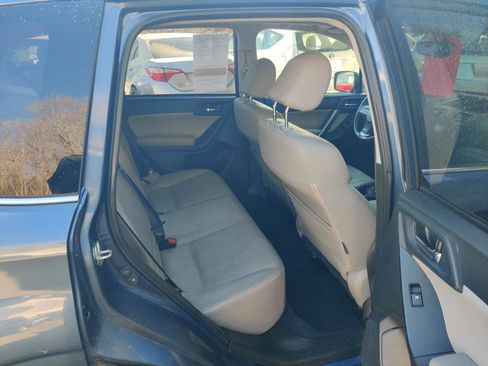 Used 2014 Subaru Forester 2.5i Limited image 15