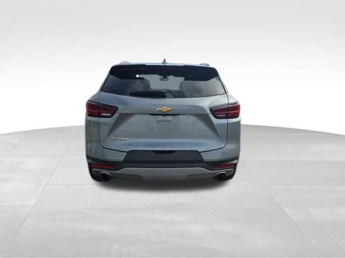 Used 2023 Chevrolet Blazer LT w/ Convenience Package FWD image 9