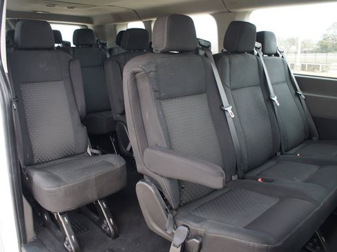 Used 2021 Ford Transit 350 XLT image 18