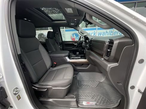 Certified 2024 Chevrolet Silverado 1500 LT Trail Boss w/ Convenience Package II AWD/4WD image 29
