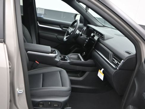 New 2026 GMC Terrain Elevation w/ Elevation Premium Package image 11