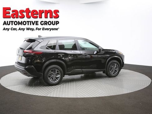 Used 2022 Nissan Rogue S image 39