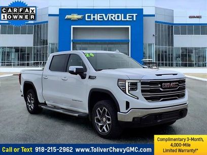 Used 2024 GMC Sierra 1500 SLT w/ SLT Convenience Package