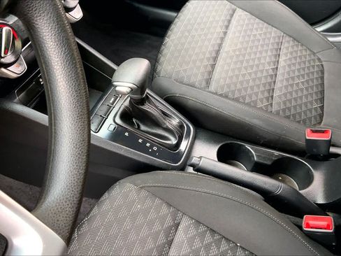 Used 2020 Kia Rio S image 16