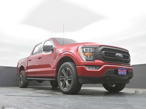 Used 2022 Ford F150 XLT w/ Equipment Group 302A High AWD/4WD image 18