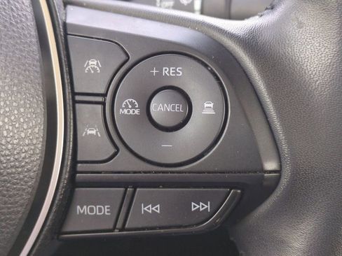 Used 2024 Toyota Corolla XLE image 25