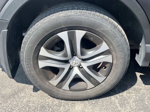 Used 2016 Toyota RAV4 LE AWD/4WD image 7