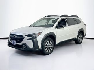 Used 2023 Subaru Outback Premium video 1