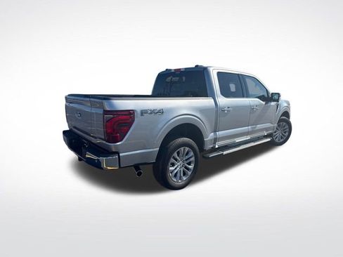 Used 2025 Ford F150 Lariat w/ Equipment Group 501A Mid image 5