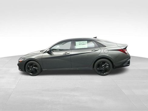 New 2026 Hyundai Elantra Sport FWD image 5