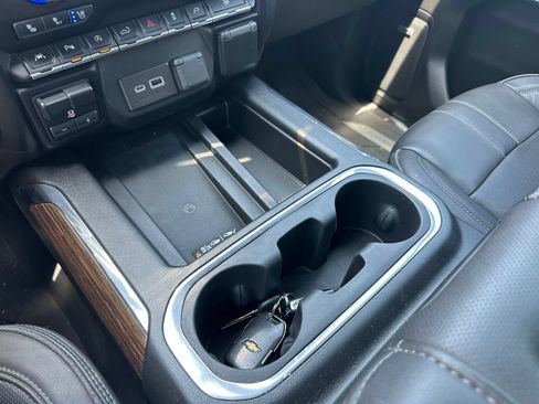 Used 2022 Chevrolet Silverado 1500 High Country w/ LPO, Dark Essentials Package RWD image 14