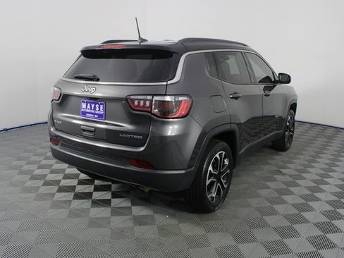 Used 2022 Jeep Compass Limited image 23