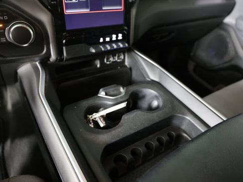 Used 2020 RAM 1500 Big Horn image 22