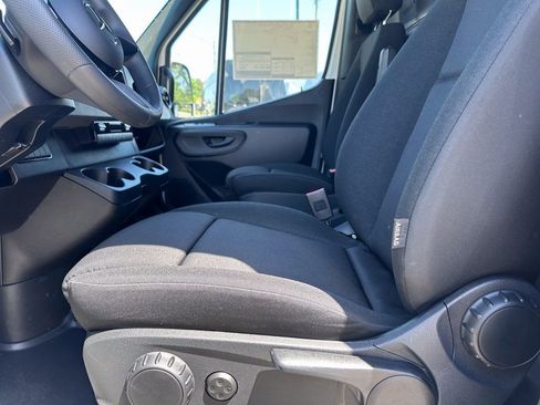 New 2025 Mercedes-Benz Sprinter 2500 image 16