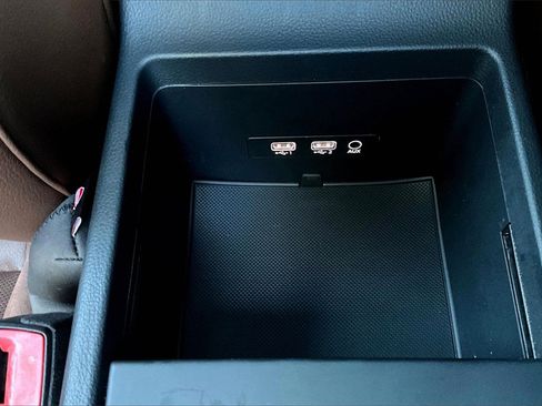 Used 2018 Audi Q5 2.0T Premium Plus image 16