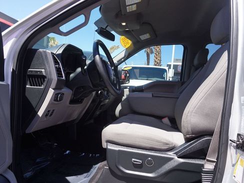 Used 2016 Ford F150 XLT w/ Equipment Group 301A Mid RWD image 17