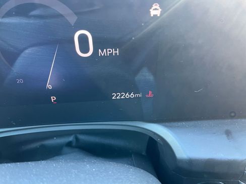 Used 2025 Buick Encore GX Preferred image 38