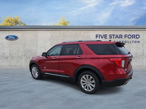 Used 2023 Ford Explorer King Ranch w/ Premium Technology Package image 6