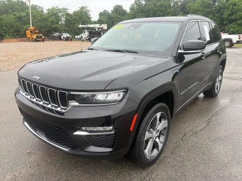 Used 2022 Jeep Grand Cherokee Limited 4xe AWD/4WD image 6