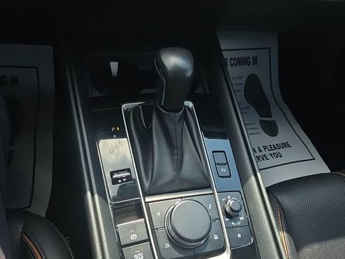 Certified 2025 MAZDA CX-50 AWD 2.5 Hybrid w/ Premium Pkg image 25