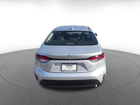 Used 2025 Toyota Corolla LE image 12