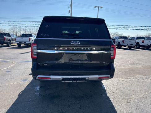 Used 2023 Ford Expedition Max Limited image 5