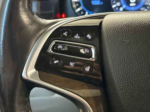 Used 2020 Cadillac Escalade Luxury AWD/4WD image 31