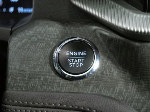 Certified 2025 Ford Explorer Platinum AWD/4WD image 23
