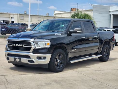 Used 2020 RAM 1500 Lone Star RWD image 3