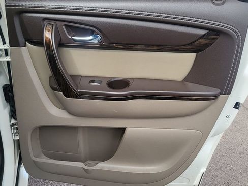 Used 2014 GMC Acadia Denali image 22