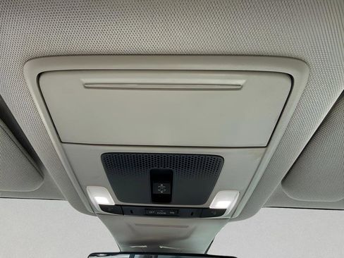 Used 2025 Honda CR-V EX-L image 33