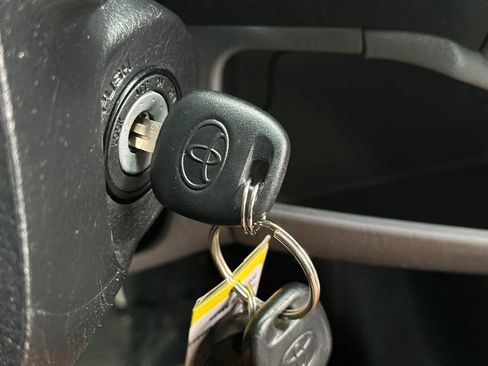 Used 2015 Toyota Tacoma PreRunner RWD image 26