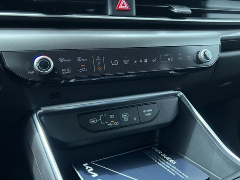 New 2026 Kia Carnival SX Prestige FWD image 23