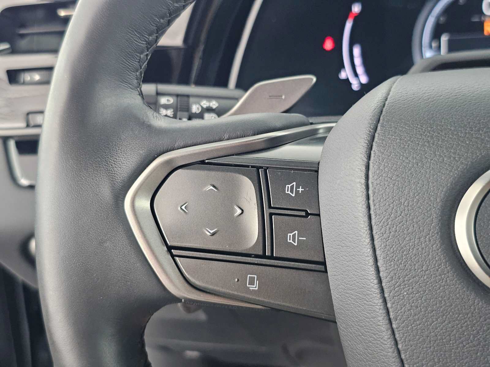 Certified 2023 Lexus RX 350 Premium Plus w/ Cold Area Package FWD image 28