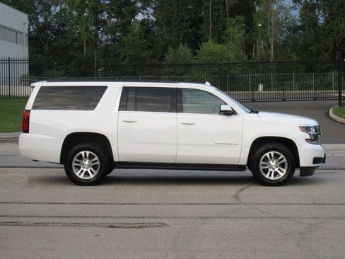 Used 2018 Chevrolet Suburban LS AWD/4WD image 9