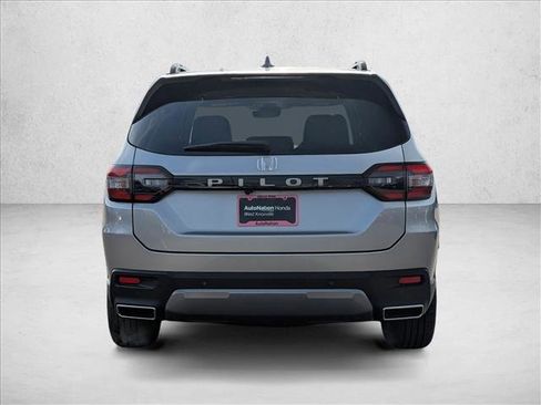 New 2026 Honda Pilot EX-L image 8