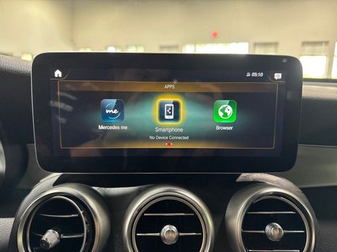 Used 2020 Mercedes-Benz GLC 300 4MATIC image 69